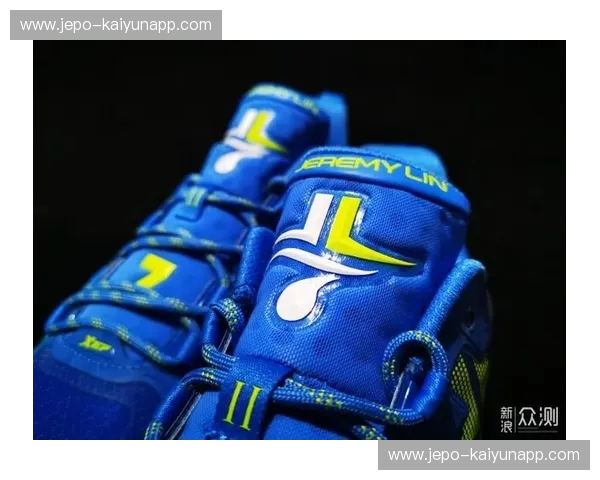 林书豪的蓝色印记：洛城之战，传奇永不熄灭